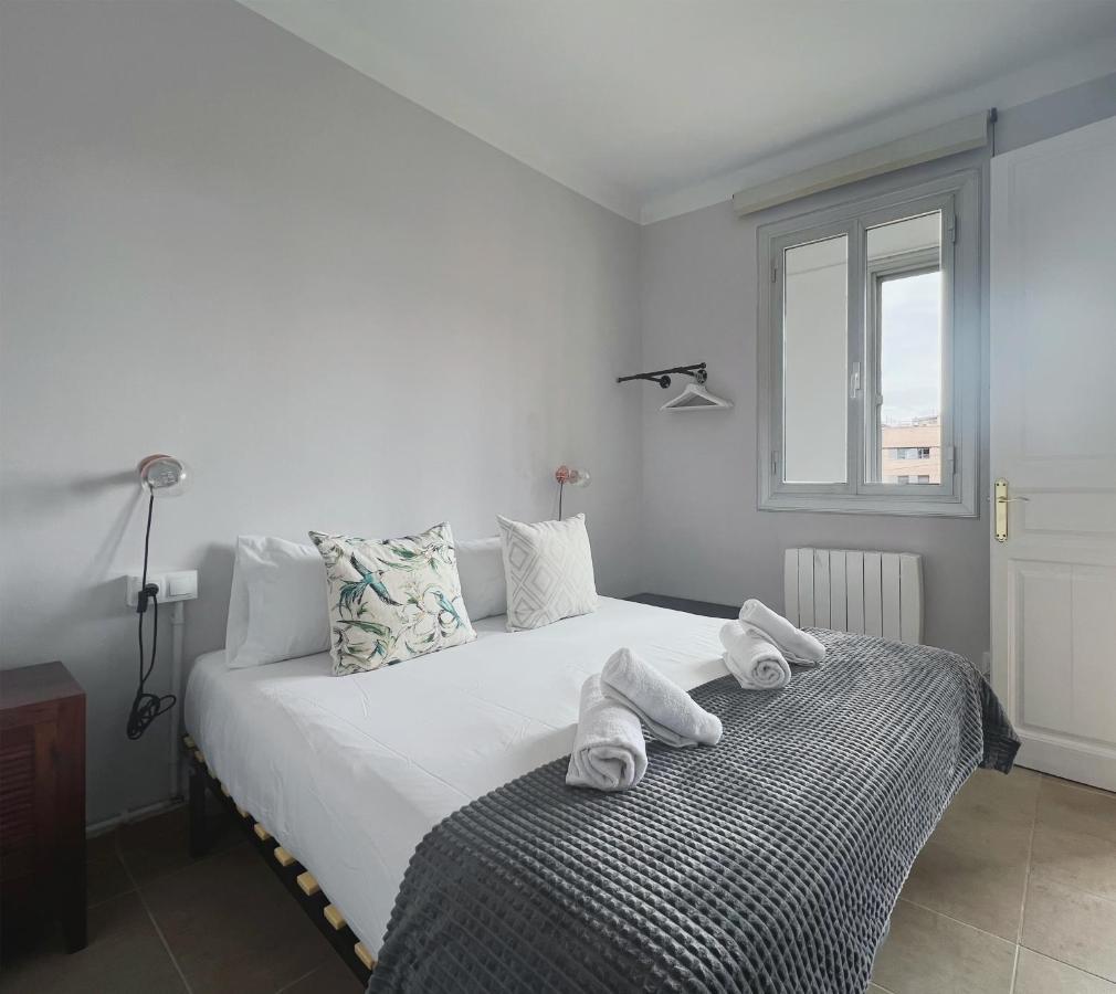 Stay U-Nique Apartments Fira Bcn โอสปิตาเล็ต เดอ โยเบรกัต ภายนอก รูปภาพ