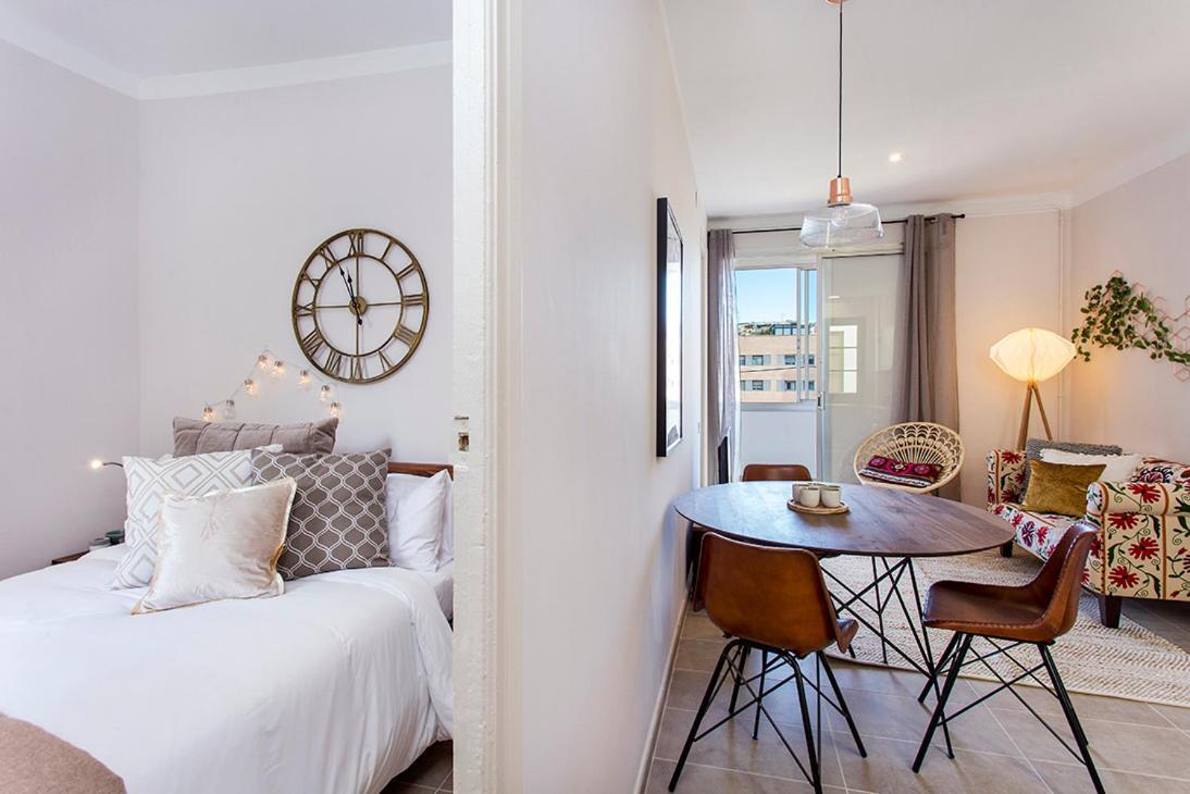 Stay U-Nique Apartments Fira Bcn โอสปิตาเล็ต เดอ โยเบรกัต ห้อง รูปภาพ